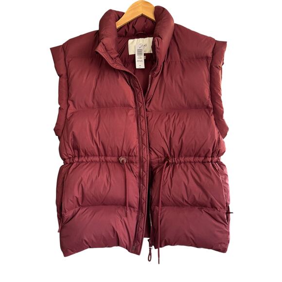 Aritzia Wilfred Laramie The Chalet Puffer Vest Goose Down Merlot Red Medium NWT - Picture 3 of 12